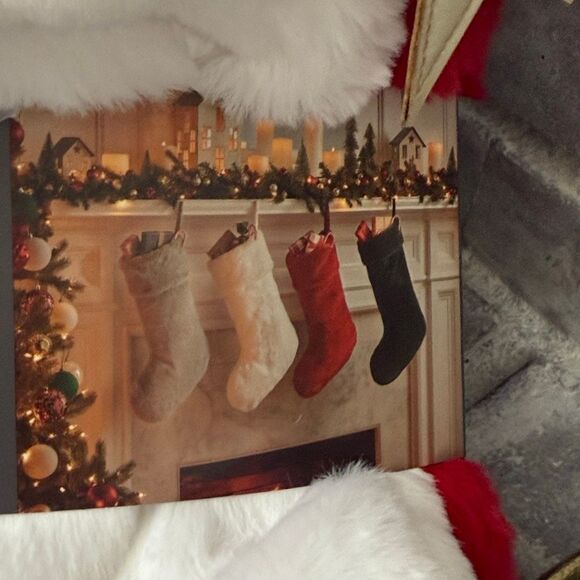 NWT Lot Of 4 Martha Stewart Faux Fur Christmas Stockings Set Red Green White OS - Picture 10 of 14